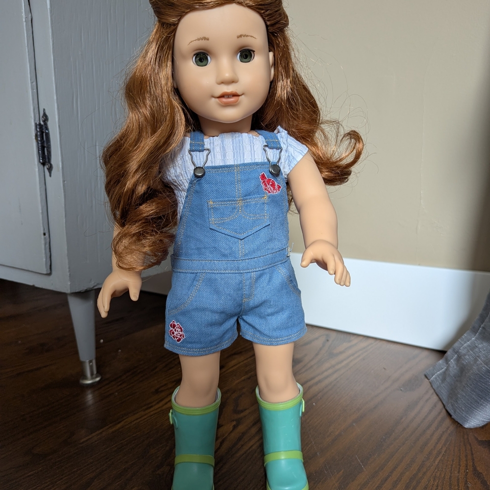 American Girl Doll- Blaire, In rare Gardening Outfit